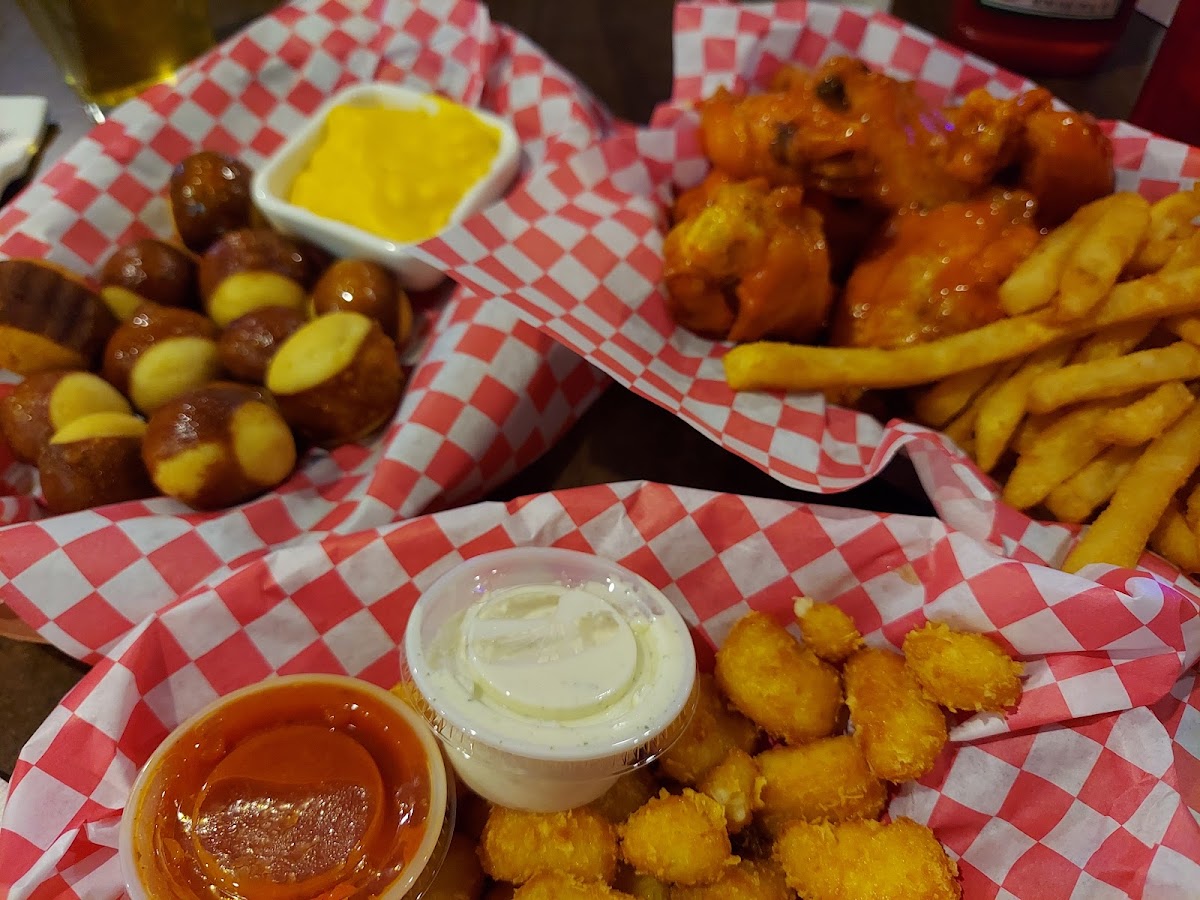 The Friendly Grill And Tavern-10